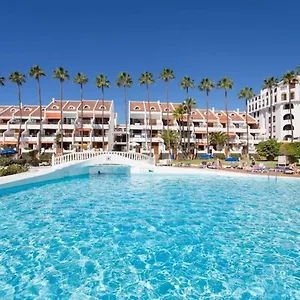 https://tu-casa-en-parque-santiago-ii-al-pie-de-la-playa.tenerifehoteles.net