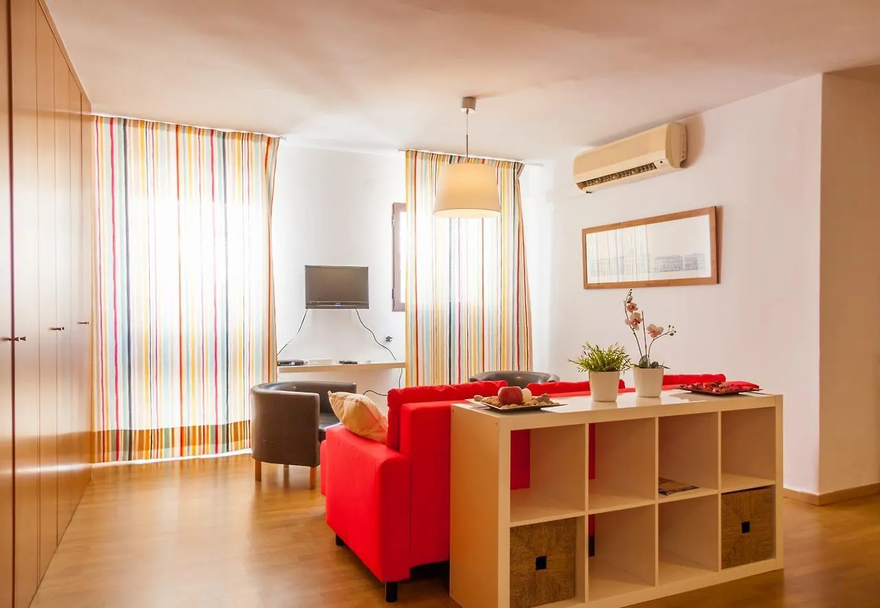 דירות Balcon Europa נרחה